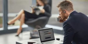 Jabra lanserar Evolve 65t, världens första äkta trådlösa öronsnäckor för företag 2