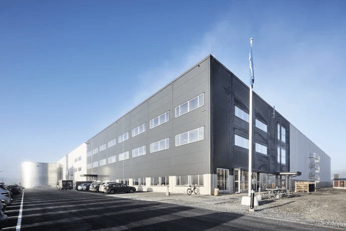 Zalando och Ingram Micro öppnar sitt första logistikcenter i Norden