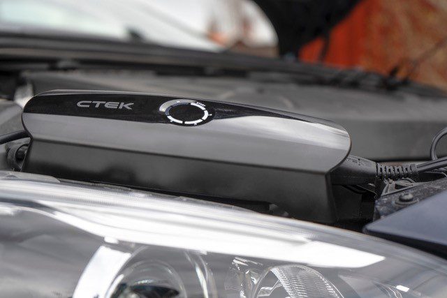 CTEK lanserar revolutionerande batteri- och underhållsladdare med APTO-teknologi