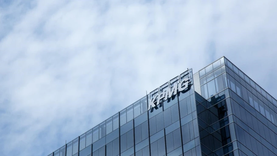 KPMG har slutit nytt avtal med Visma Spcs