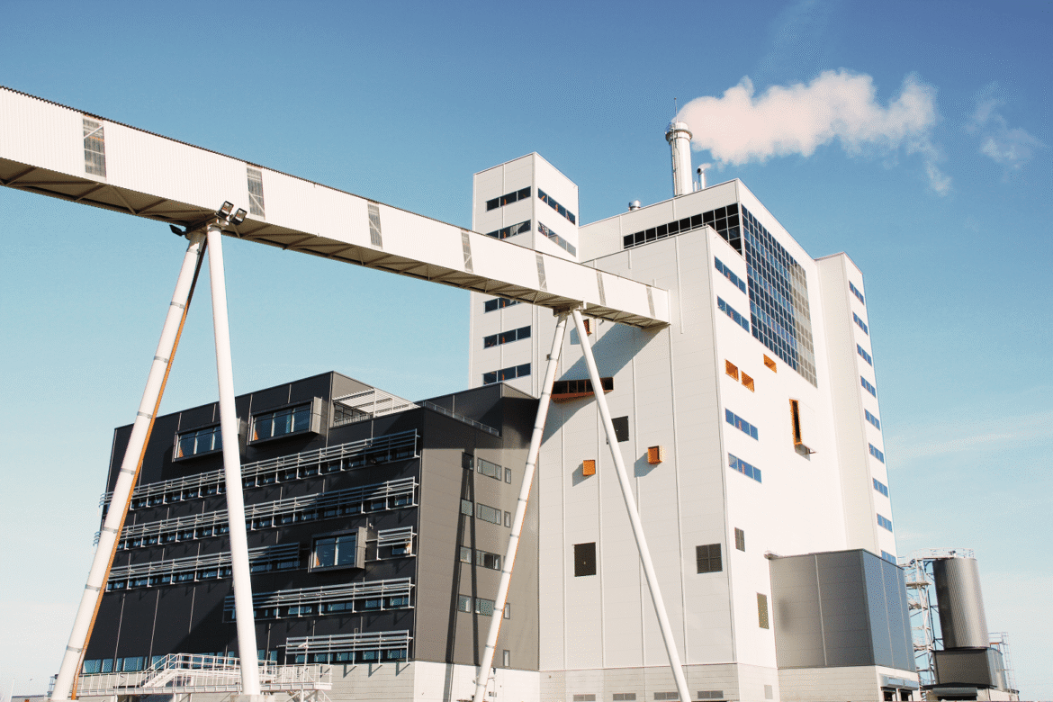 Klimatneutral Värme – miljövarudeklarationen av Kraftringens fjärrvärmeleveranser skapar ringar på vattnet