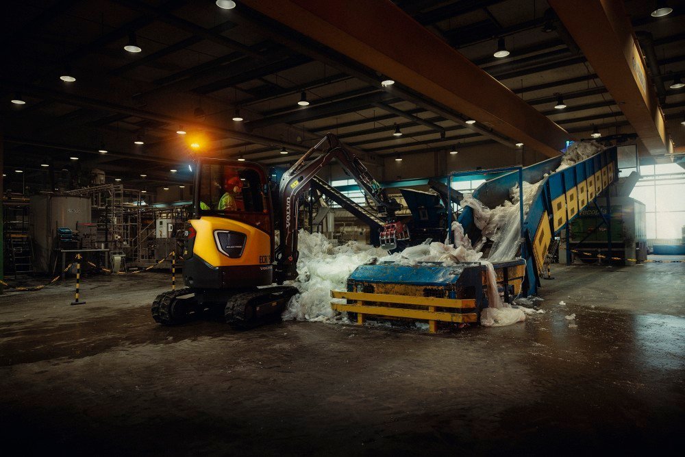 Volvo ECR25 Electric: Rekordmaskinen går som en klocka efter 3 000 timmar