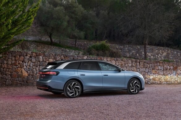 Världspremiär för Volkswagens nya elkombi ID.7 Tourer