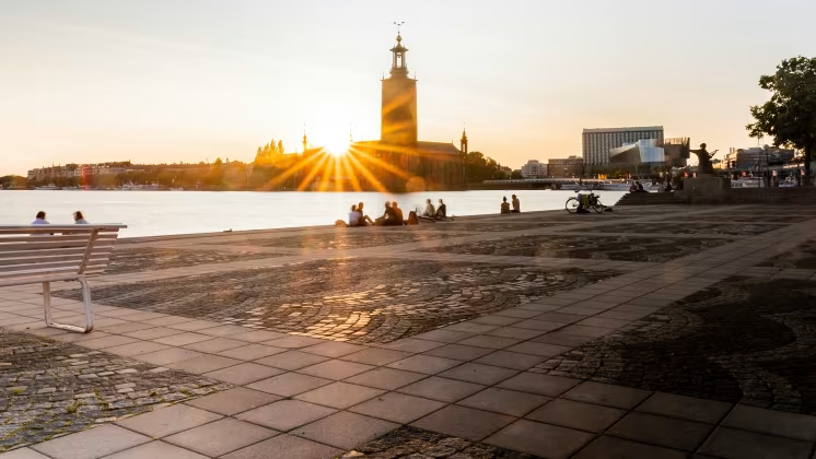 Svenska företag drunknar i data enligt ny global rapport