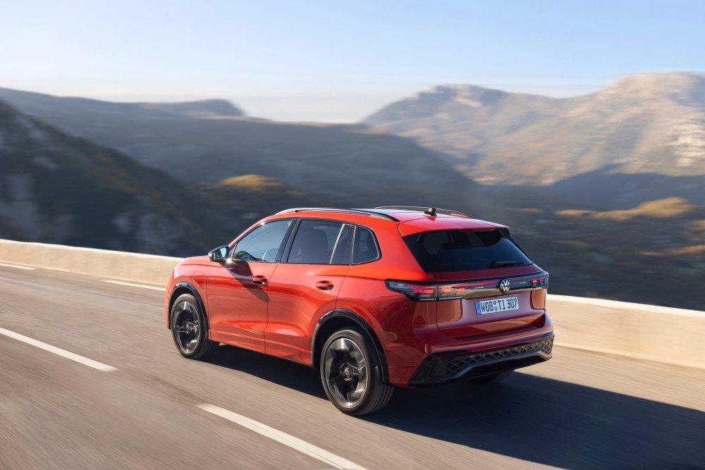 Nya Volkswagen Tiguan eHybrid beställningsbar – laddhybrid med upp till 120 km räckvidd på el