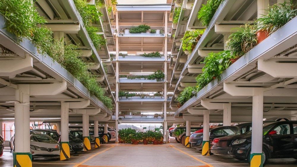 Nytt forskningsprojekt undersöker framtidens urbana odlingar i parkeringshus