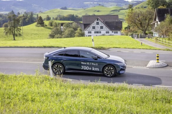Eldrivna Volkswagen ID.7 Pro S nådde 794 km räckvidd på en laddning