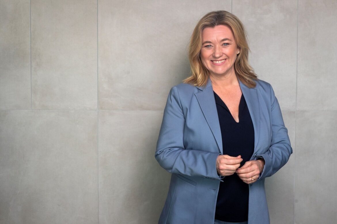 Efter en raketresa för Sinf – ​ Sanna Arnfjorden Wadström lämnar