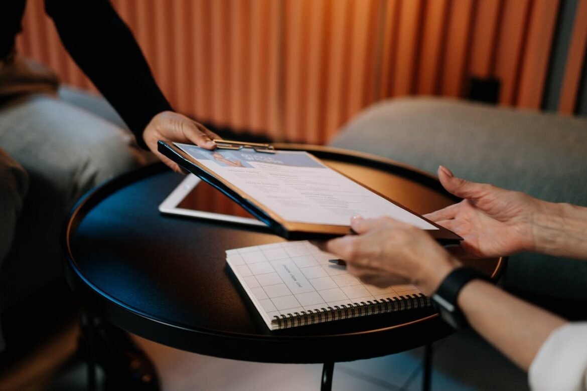 Workday lanserar nya Illuminate-funktioner i Peakon Employee Voice för att analysera medarbetarinsikter snabbare och djupare med AI