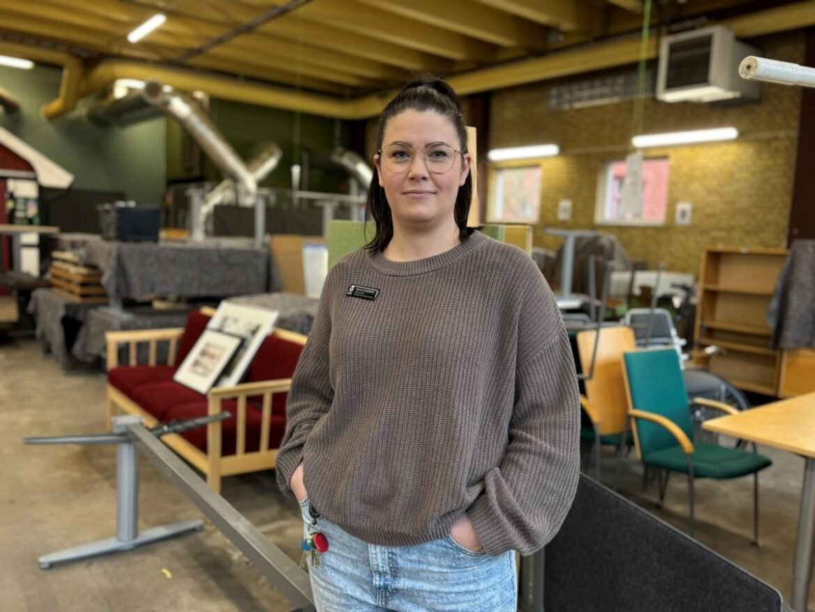 Återbruket i Eslöv tar till vara både saker och människor