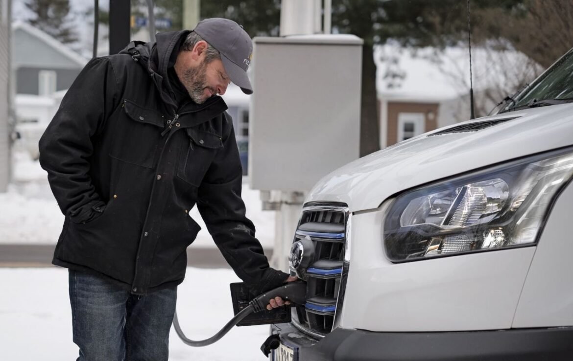 Ford Pros elbilar kör längre i kylan tack vare unik värmepumpsteknik