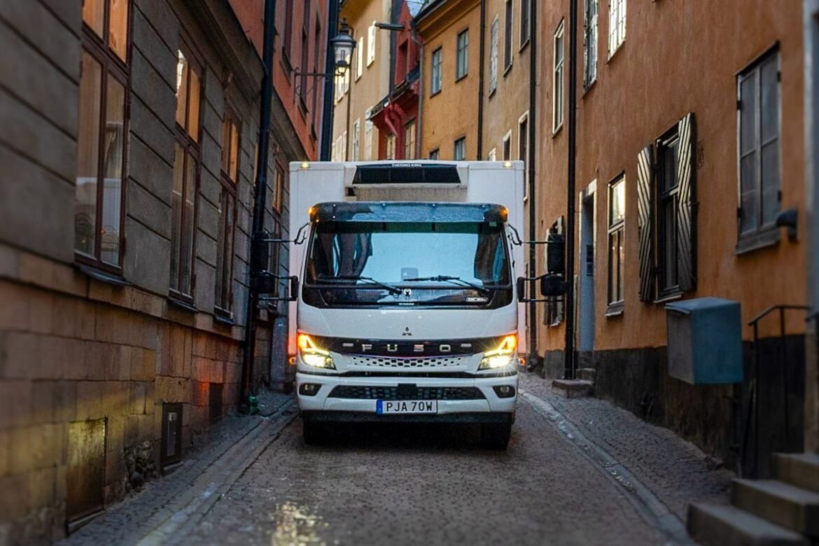 FUSO eCanter ger Martin & Servera eldrift i trånga miljöer