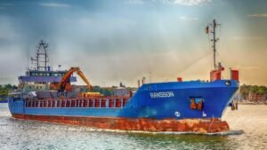 Chalmersforskare har upptäckt oväntade metanutsläpp i farleder