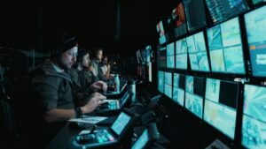 Lenovo uppmärksammar sitt stöd till europeiska F1®-loppen med en inblick i tekniken bakom