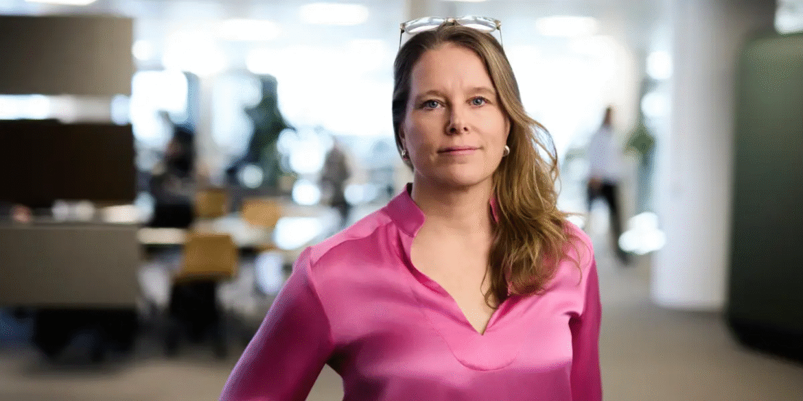 Stereotypa könsuppfattningar om AI-kompetens slår särskilt mot kvinnor i arbetslivet