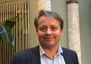 Lenovo Intervjun med Esben Hjertø för faktakoll