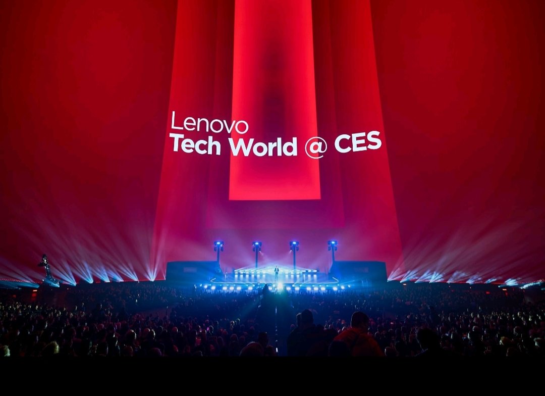 Lenovo tar framtiden på allvar: AI, hybridteknik och uppslukande innovation i Las Vegas