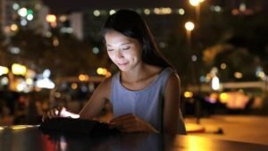 Ny rapport: Länderna som tar till sig AI snabbast