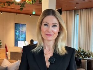 Fyra av tio unga föredrar AI när de söker och jämför