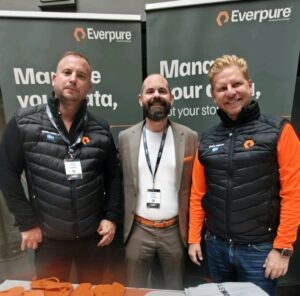 Data flyttas hem från molnet – men i en ny form