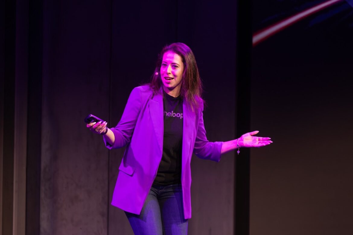 AI agenter med beslutskapacitet i fokus för IFS