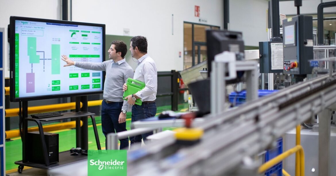 Schneider Electric går med i World Economic Forums ramverk för industriell transformation