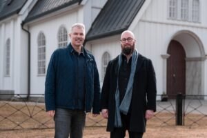 Svenska kyrkan och Tell Sverige AB inleder strategiskt samarbete för hållbara, smarta och kostnadseffektiva resor