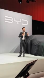 BYD accelererar i Europa – Dolphin i centrum vid pressevent i Berlin BYD accelererar i Europa – Dolphin i centrum vid pressevent i Berlin