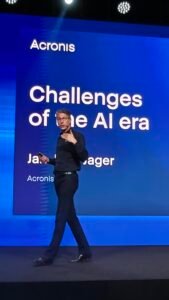 Acronis lyfter fram en enhetlig plattform för cybersäkerhet och AI-driven IT-hantering