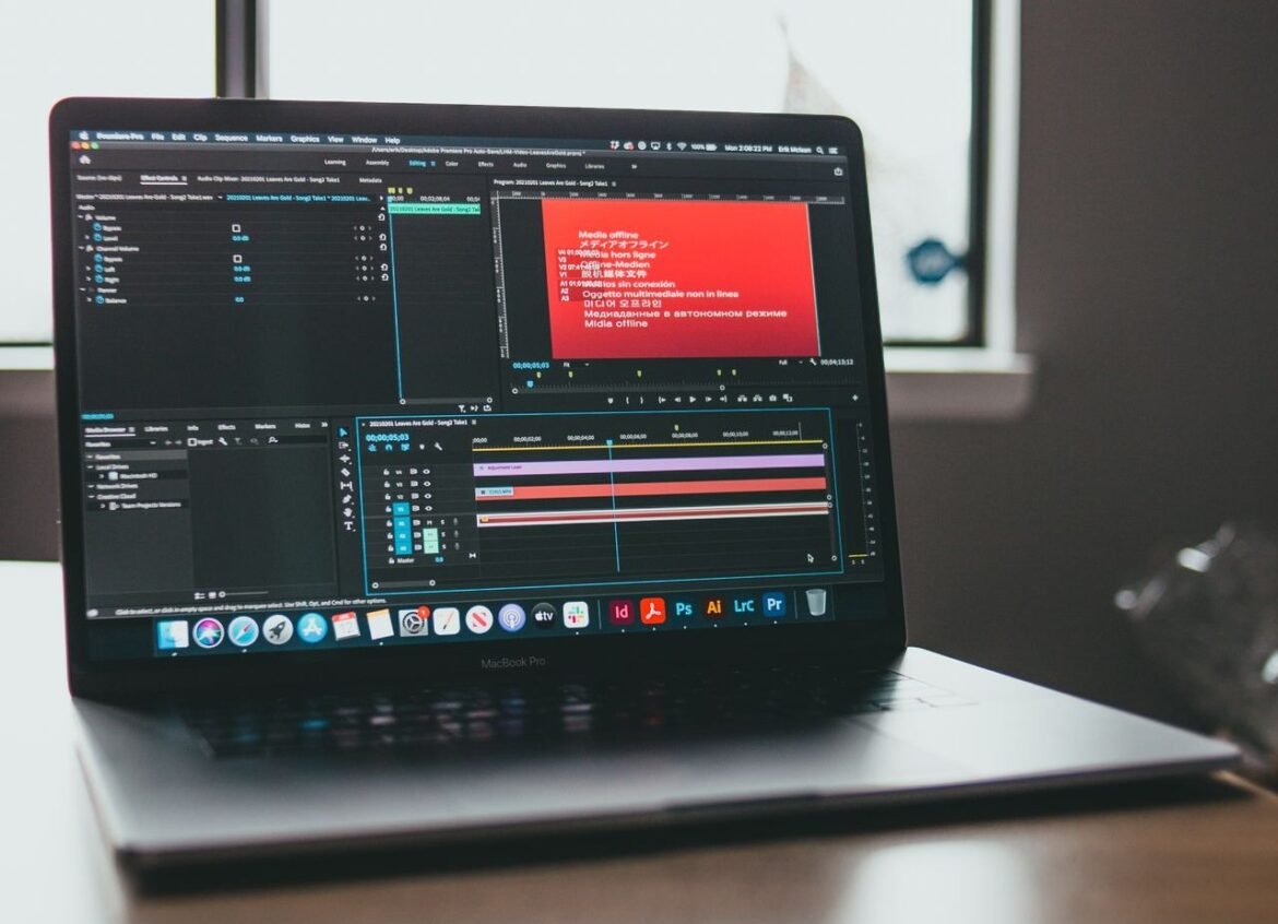Adobe lanserar AI Collaborators i Workfront AI-agenter kan tilldelas arbetsuppgifter som vanliga teammedlemmar