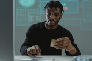 BankID i reglerade konsumenttjänster: hur stark autentisering löser KYC på under 30 sekunder