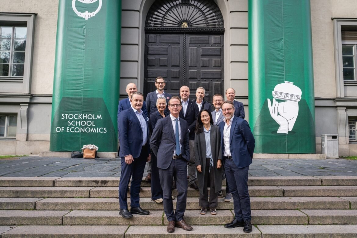 Handelshögskolan inleder strategiskt partnerskap med den nordiska cybersäkerhetsjätten DNV Cyber