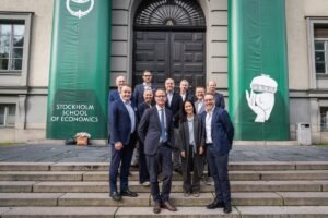 Handelshögskolan inleder strategiskt partnerskap med den nordiska cybersäkerhetsjätten DNV Cyber