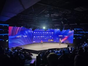 Intel- AI, geopolitik och halvledare formar nästa teknikera